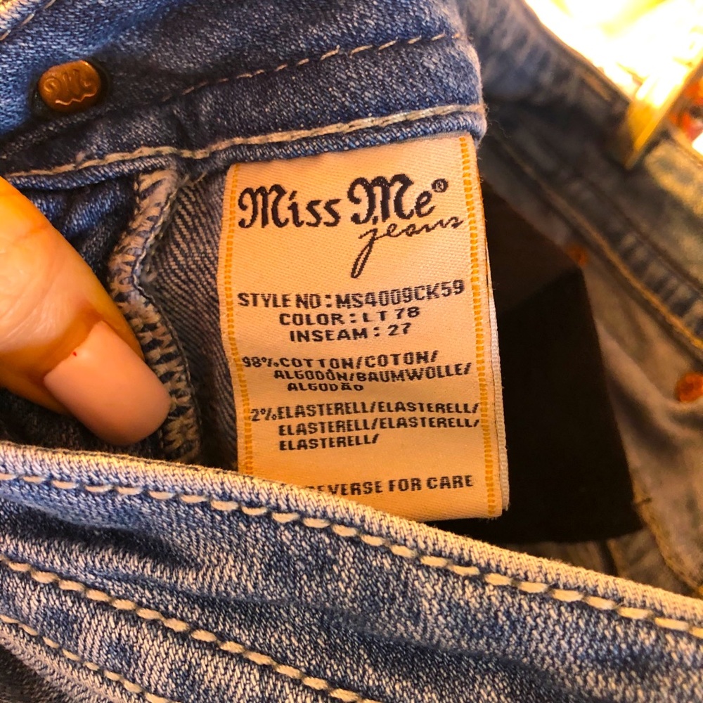 Miss Me Cuffed Skinny 👖 Jeans - Picture 5 of 10